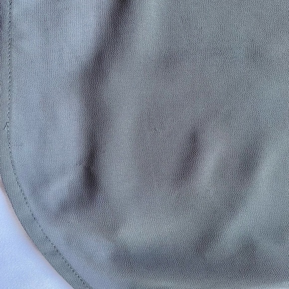 Terrific Gray H&M Blouse - Picture 3 of 10